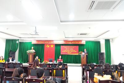 Hội nghị viên chức, người lao động Bệnh viện Nội tiết Quảng Ngãi 2022